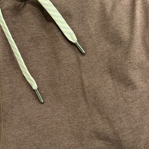 Vuori Performance Jogger - Huckleberry Heather - Picture 4 of 4